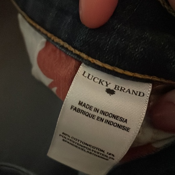 Lucky 4/27 Ankle Sophia Boot Jeans - Picture 5 of 9